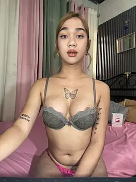 xElisParadisex online show from 06-05-26, 03:35