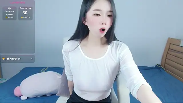 amihuang online show from 05-23-26, 12:42