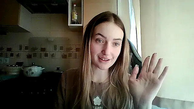 KariLindsey online show from 04-13-26, 10:21