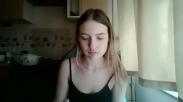 KariLindsey online show from 04-15-26, 09:49