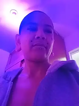 xblackstarX1 online show from 04-20-26, 07:59