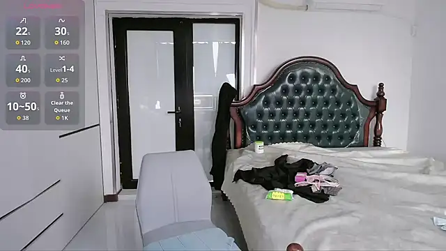 Snapshot of lisahua chatting on 05-18-26, 12:40 lisahua online show from 05-18-26, 12:40