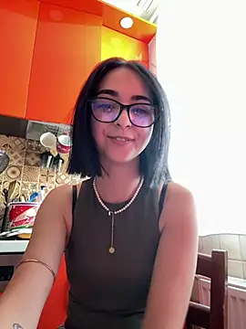TheaMerve online show from 06-27-26, 01:28