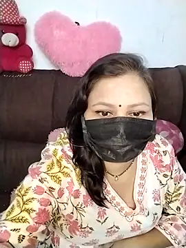 Snapshot of Hoty_bhabii chatting on 08-05-26, 10:07 Hoty bhabii online show from 08-05-26, 10:07
