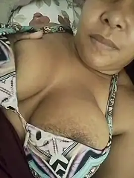 kimberlly25 online show from 04-02-26, 11:41