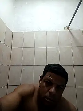 Snapshot of Danielleon12_ chatting on 03-28-26, 02:11 Danielleon12 online show from 03-28-26, 02:11