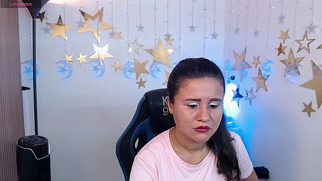 Snapshot of sara_ar1 chatting on 03-27-26, 02:06 sara ar1 online show from 03-27-26, 02:06