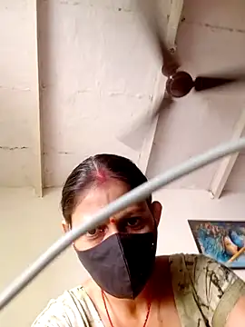 Sexyy Bhabhi 143 online show from 05-16-26, 10:36