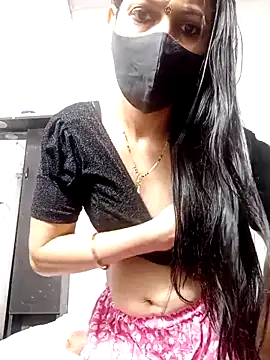 Snapshot of Sexyy_Bhabhi_143 chatting on 06-03-26, 09:53 Sexyy Bhabhi 143 online show from 06-03-26, 09:53