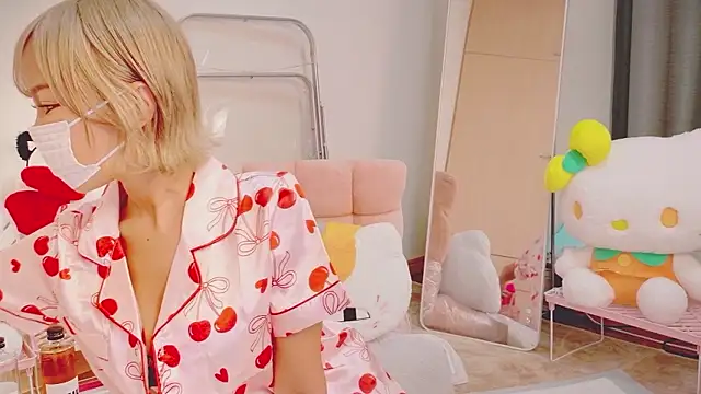 baby  cherry   online show from 05-30-26, 12:13