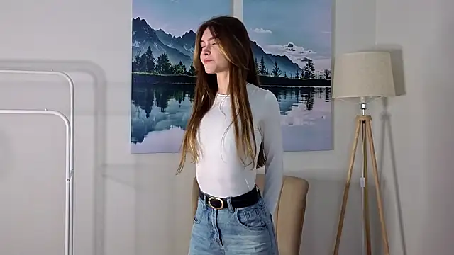 CherlyGuss online show from 03-28-26, 05:51