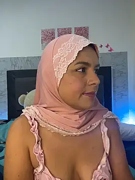 Snapshot of alia_asad chatting on 05-21-26, 12:12 alia asad online show from 05-21-26, 12:12