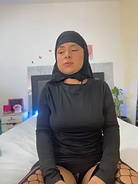 Snapshot of alia_asad chatting on 05-22-26, 01:50 alia asad online show from 05-22-26, 01:50