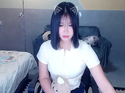 Snapshot of YangYang--baby chatting on 04-03-26, 02:48 YangYang--baby online show from 04-03-26, 02:48