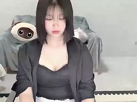 Snapshot of YangYang--baby chatting on 04-10-26, 04:12 YangYang--baby online show from 04-10-26, 04:12