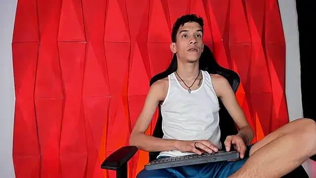 Zamaelprime  online show from 05-11-26, 01:55