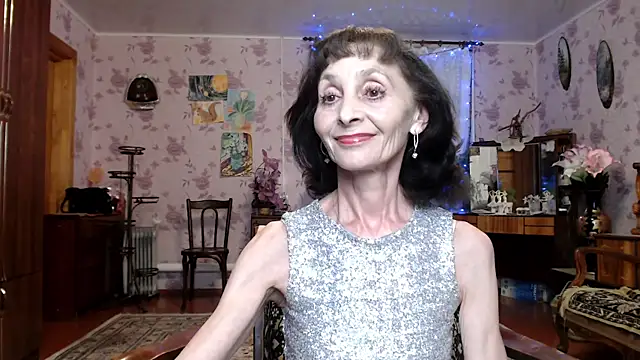 Snapshot of Shooting-Star- chatting on 05-20-26, 06:36 Shooting-Star- online show from 05-20-26, 06:36