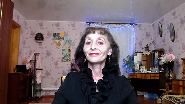 Snapshot of Shooting-Star- chatting on 05-21-26, 06:59 Shooting-Star- online show from 05-21-26, 06:59