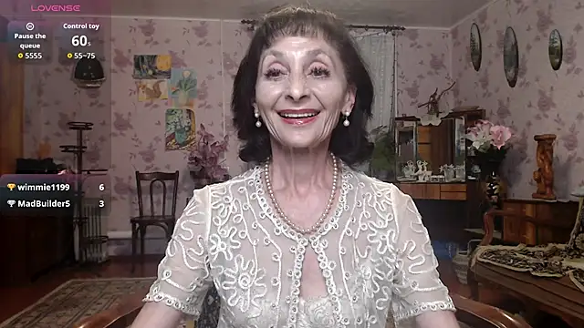 Snapshot of Shooting-Star- chatting on 05-27-26, 07:22 Shooting-Star- online show from 05-27-26, 07:22