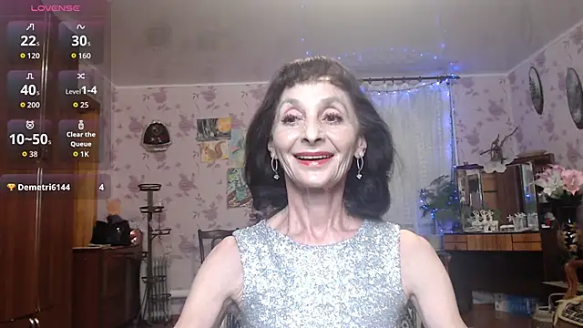 Snapshot of Shooting-Star- chatting on 05-31-26, 07:37 Shooting-Star- online show from 05-31-26, 07:37