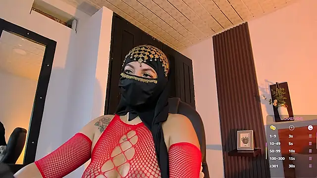 Nailea   online show from 05-11-26, 02:06
