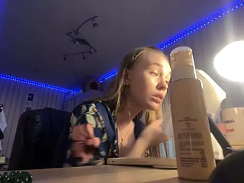 melissashineeee online show from 04-03-26, 10:46