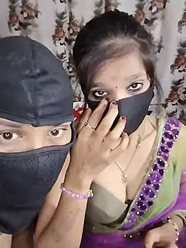 Snapshot of Cute-Adhya chatting on 05-19-26, 06:25 Cute-Adhya online show from 05-19-26, 06:25