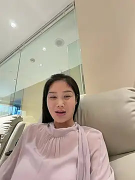 Snapshot of yuanpu0925 chatting on 05-15-26, 10:00 yuanpu0925 online show from 05-15-26, 10:00