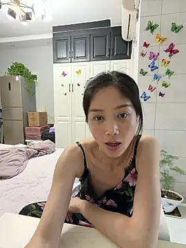Snapshot of yuanpu0925 chatting on 05-17-26, 10:44 yuanpu0925 online show from 05-17-26, 10:44