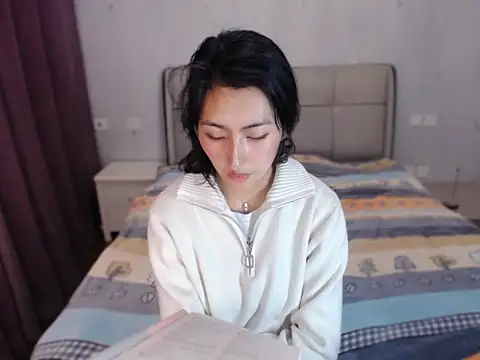 A--zi online show from 04-12-26, 07:57