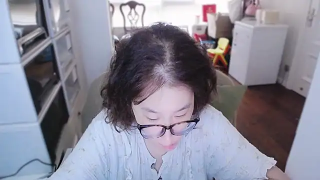 A--zi online show from 06-25-26, 10:58