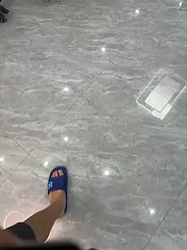 yingzi003 online show from 05-14-26, 04:08