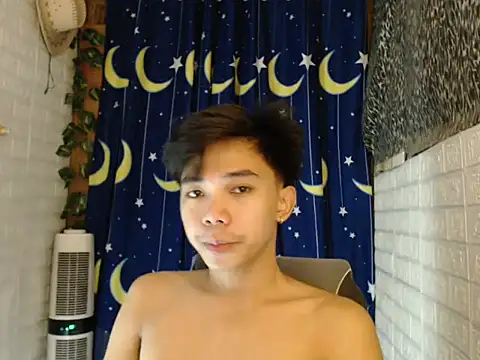 Snapshot of Asian_Melx chatting on 06-30-26, 01:45 Asian Melx online show from 06-30-26, 01:45