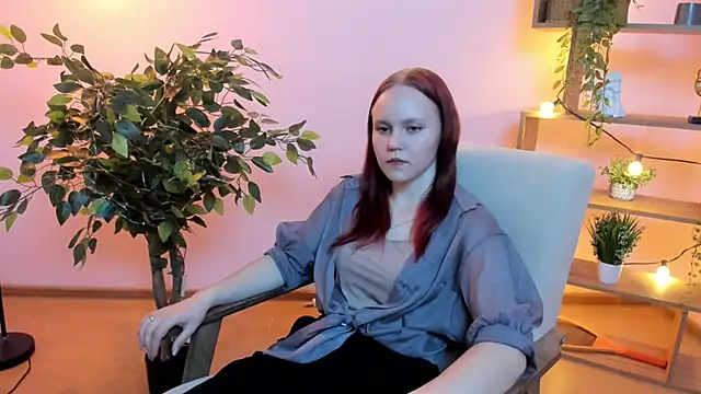 CharlaFenbert online show from 03-30-26, 12:06