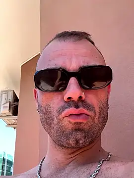Snapshot of Dachialo chatting on 05-20-26, 11:16 Dachialo online show from 05-20-26, 11:16