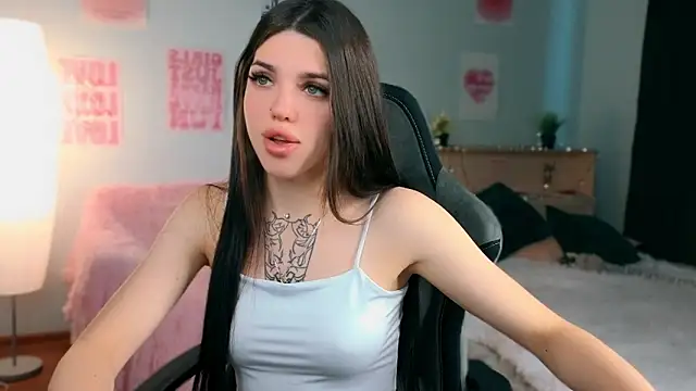 molly rettyy online show from 06-12-26, 04:11
