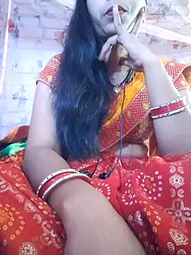 Snapshot of Pihu- chatting on 04-02-26, 04:54 Pihu- online show from 04-02-26, 04:54
