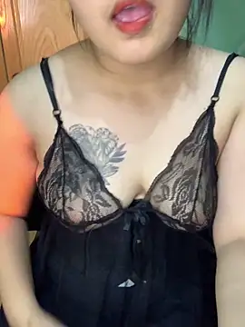 AngelaLuisaaTT online show from 04-13-26, 04:12