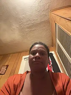 Sweetie8582 online show from 04-01-26, 12:55