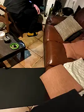 Snapshot of MassiveMask chatting on 04-03-26, 05:11 MassiveMask online show from 04-03-26, 05:11