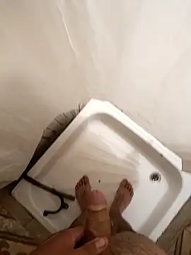 adams0224 online show from 04-10-26, 07:07