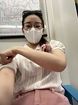 meimeibuguai online show from 06-18-26, 11:58