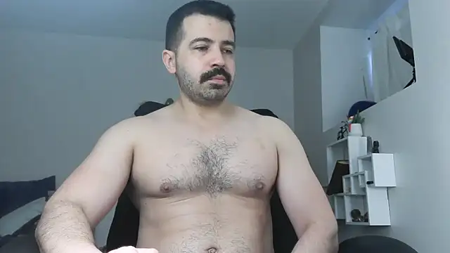 AngelFusco online show from 05-05-26, 12:24