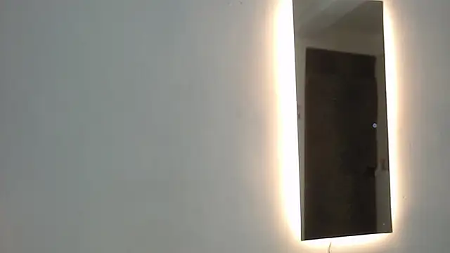 MissDolluxe online show from 07-04-26, 01:01