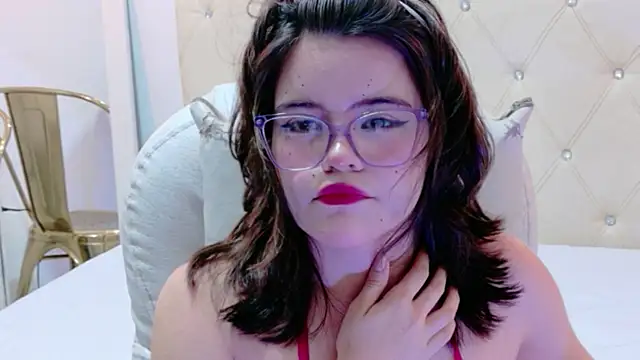 Alexa Missfortune online show from 04-08-26, 10:21