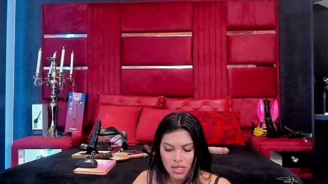 Marcebetancurt online show from 05-15-26, 08:05