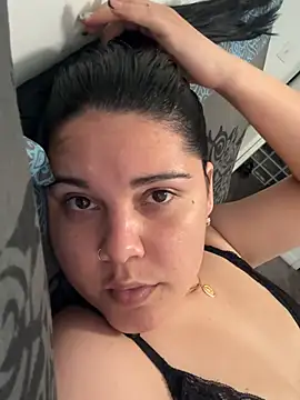 JesslatinaVIP online show from 04-22-26, 11:28