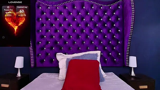 MistressNyx  online show from 04-08-26, 01:55