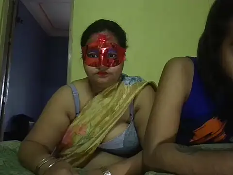 Snapshot of Naina1994 chatting on 06-04-26, 06:41 Naina1994 online show from 06-04-26, 06:41