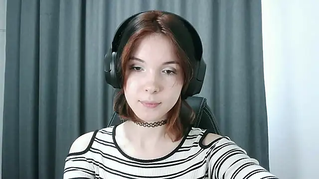 Snapshot of RubyBooby chatting on 05-28-26, 04:04 RubyBooby online show from 05-28-26, 04:04